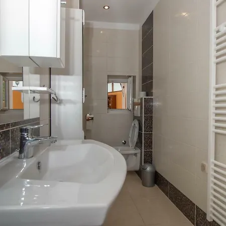 Διαμέρισμα Sare *