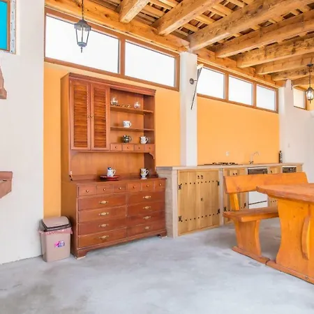Sare Apartment