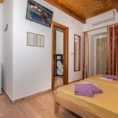 Sare Apartment