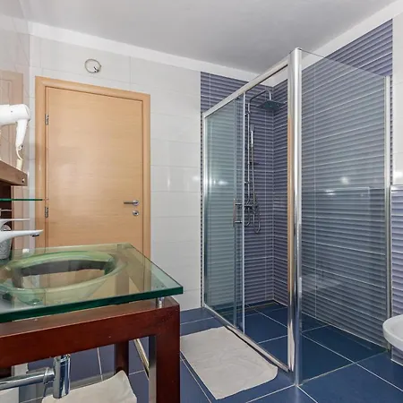 Sare Apartman Crikvenica