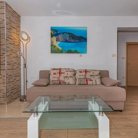 Apartment Sare Crikvenica