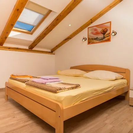 Sare Apartman *