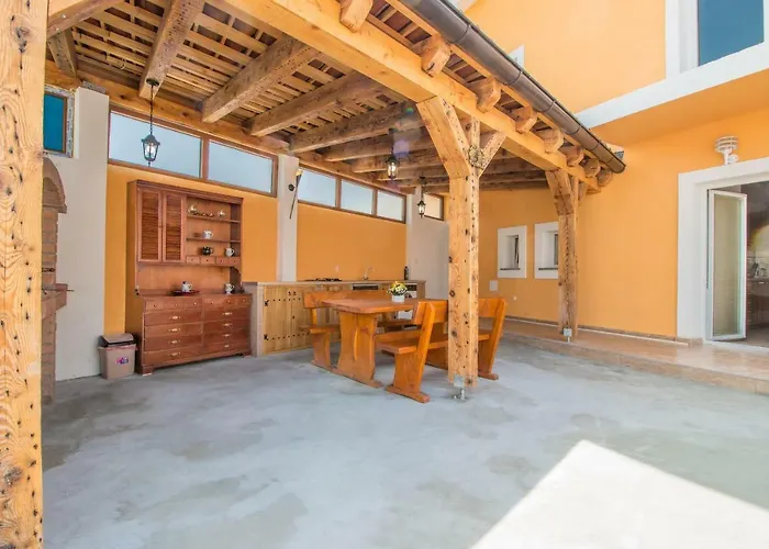 Sare Appartement Crikvenica